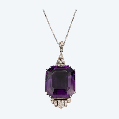 Pendentif Art-deco En Platine Et Diamants Serti d'Une Importante Améthyste