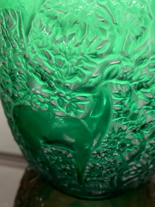 Lalique France - Vase Aux Biches Cristal Vert Style Art Deco