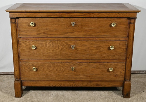 Petite Commode de Propriété en Chêne, époque Empire – Début XIXe