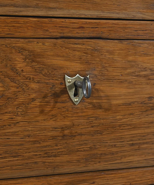 Petite Commode de Propriété en Chêne, époque Empire – Début XIXe