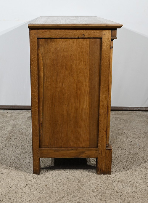 Petite Commode de Propriété en Chêne, époque Empire – Début XIXe