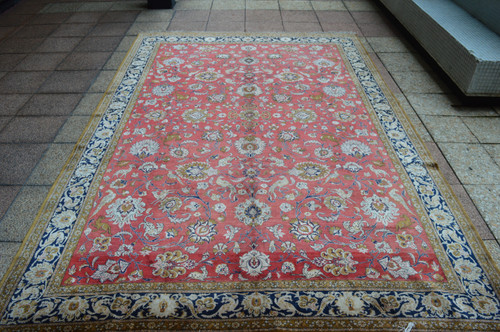 Iranian carpet (old Ghom)