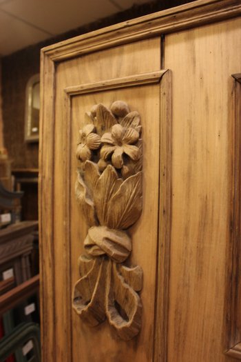 Grande trumeau in legno rustico