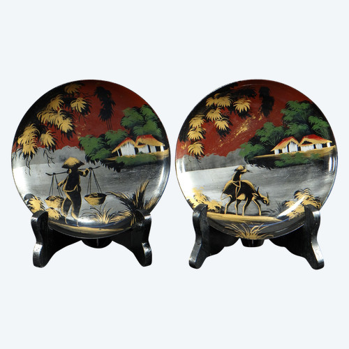Vietnam, 1950s/1960s, Minh Thanh Workshop, Pair Of Small Lacquer Cups.