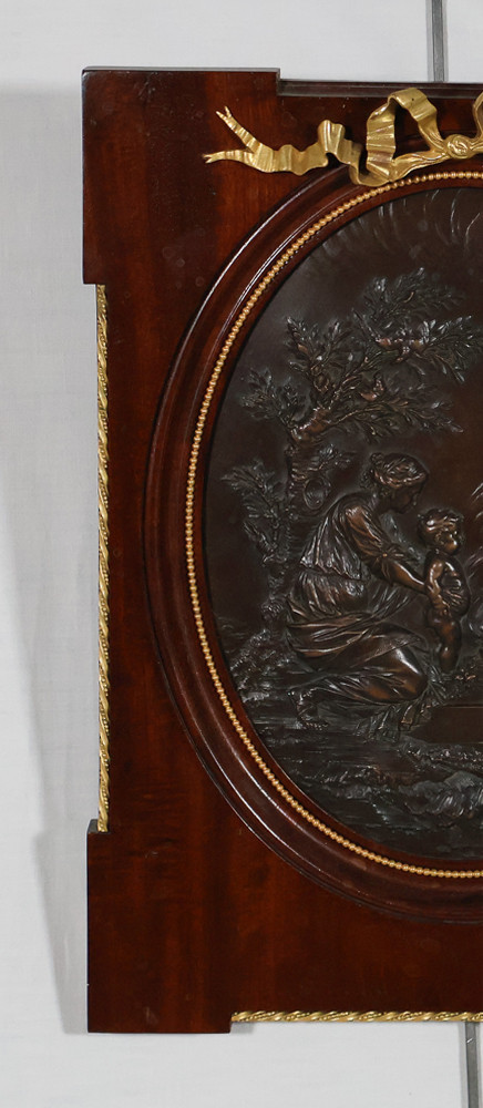 Medaglione in bronzo "Venere e il Bambino" secondo Clodion Fine del XIX secolo