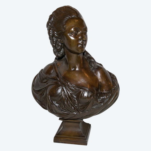 Grande busto in bronzo "Contessa Du Barry" secondo Pajou, XIX secolo