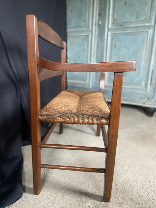 Fireplace bench with backrest dating from the 19th century