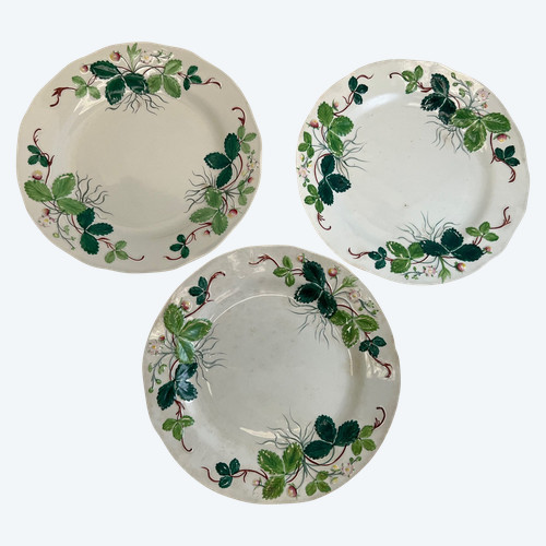 Set of 3 strawberry serving plates by Georges Sand Creil Montereau