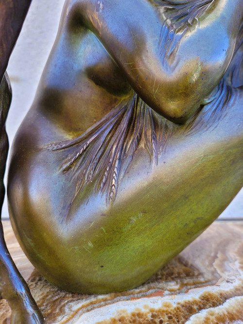 Godard, Donna e agnello, Bronzo Art Déco, XX secolo