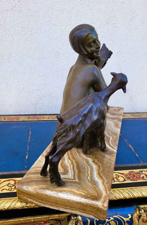 Godard, Donna e agnello, Bronzo Art Déco, XX secolo