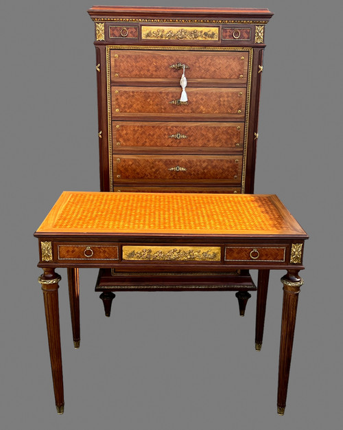 SEMAINIER XIXe DE STYLE LOUIS XVI EN MARQUETERIE DE CUBES ORNÉ DE BRONZE DORÉ