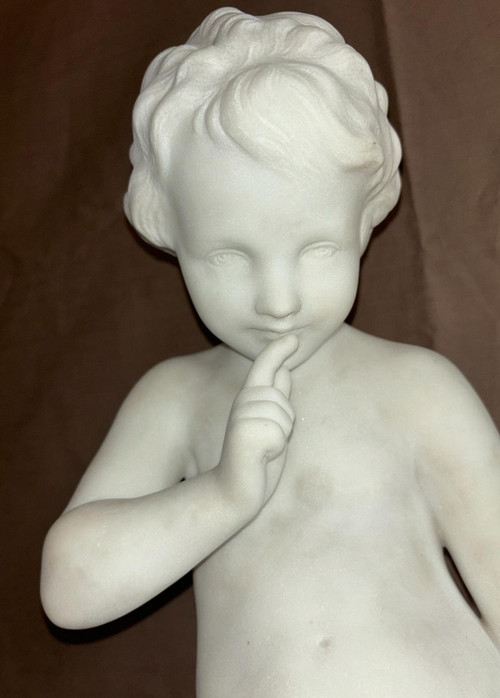 Statua in marmo di Cupido del XIX secolo, da Étienne Maurice Falconet (1716-1791)