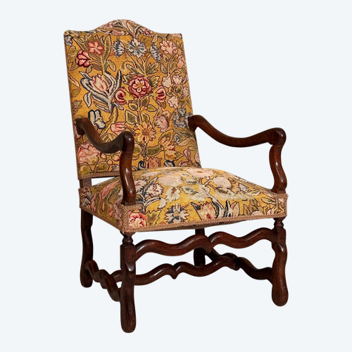 Louis XIV period 17th century walnut armchair