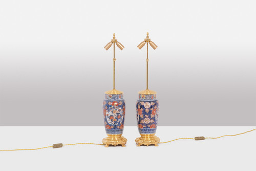 Paire de lampes en porcelaine Imari et bronze doré. Circa 1880.