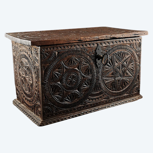 18th century finely carved box