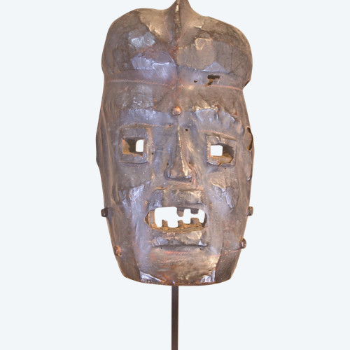 Very old Ejagham mask