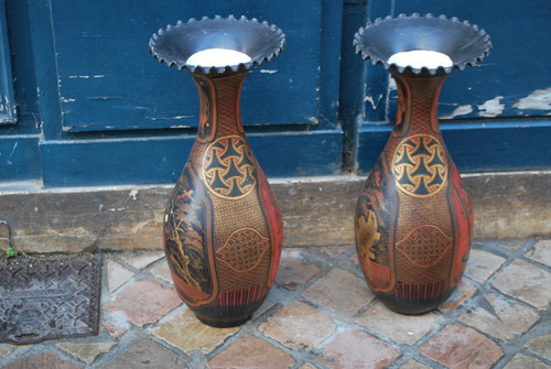 Pair Of Large Vases In Black Gold And Red Lacquered Porcelain XIX