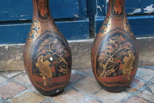 Pair Of Large Vases In Black Gold And Red Lacquered Porcelain XIX