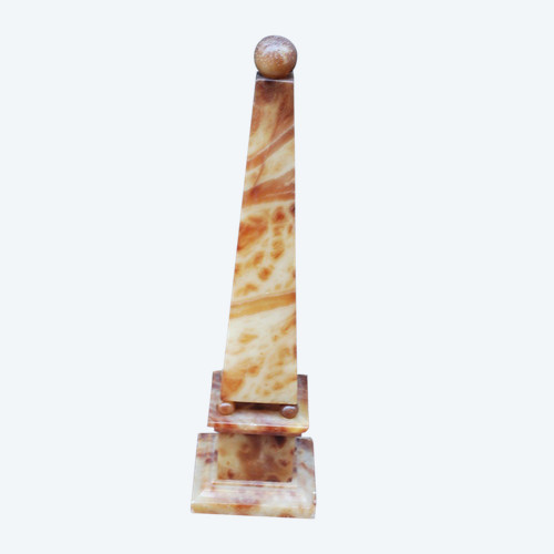Obélisque En Onyx