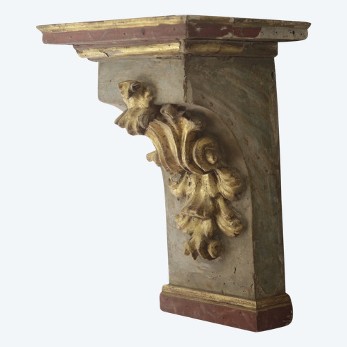 Console d'applique italienne en bois sculpté, doré et patine à l'imitation du marbre, XVIIIe