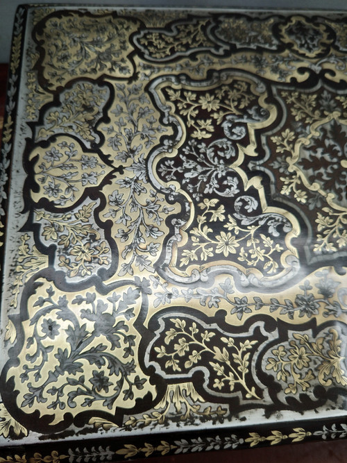 Grande scatola Boulle intarsiata