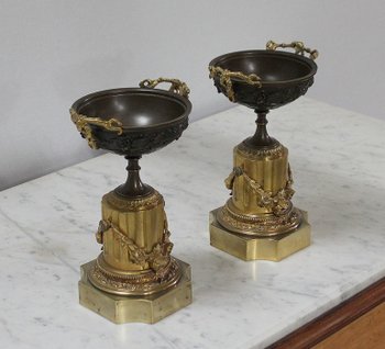  Pair of Bronze Trinkets with Two Patinas, Louis XVI taste - Early 19th century