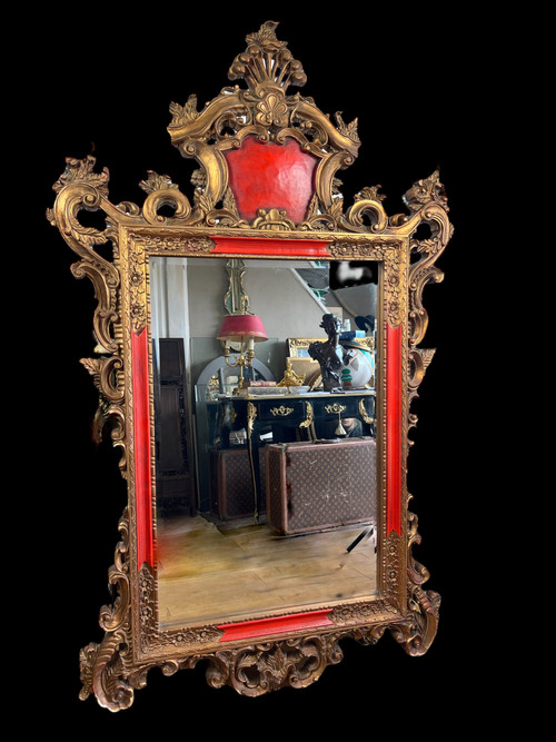 LARGE ANCIENT MIRROR IN GILDED AND PAINTED SCULPTED WOOD ITALIAN STYLE 18th century