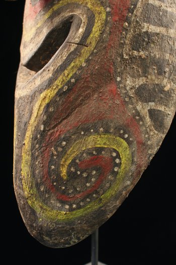KWOMA-MASKE