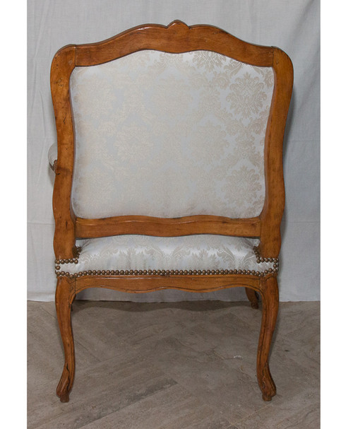 Fauteuil à Dossier Plat Estampillé époque Louis XV