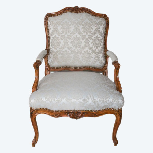 Fauteuil à Dossier Plat Estampillé époque Louis XV