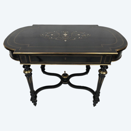 Black lacquered wood table with central brass inlaid decoration, Napoleon III