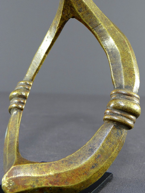 Côte D’ivoire, Peuple Senoufo, Début Du XXème Siècle, Chevillière En Bronze.