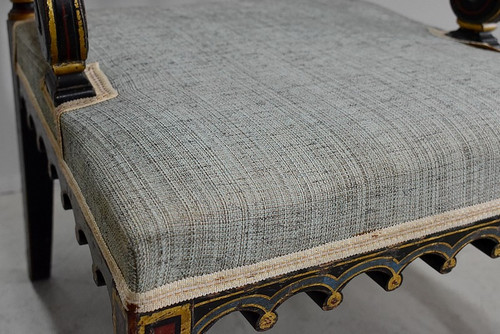 Petit fauteuil en Bois Noirci, époque Napoléon III – Milieu XIXe
