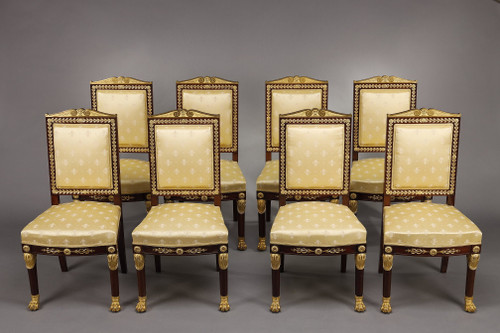 Un majestueux salon de style empire en acajou et bronzes dorés