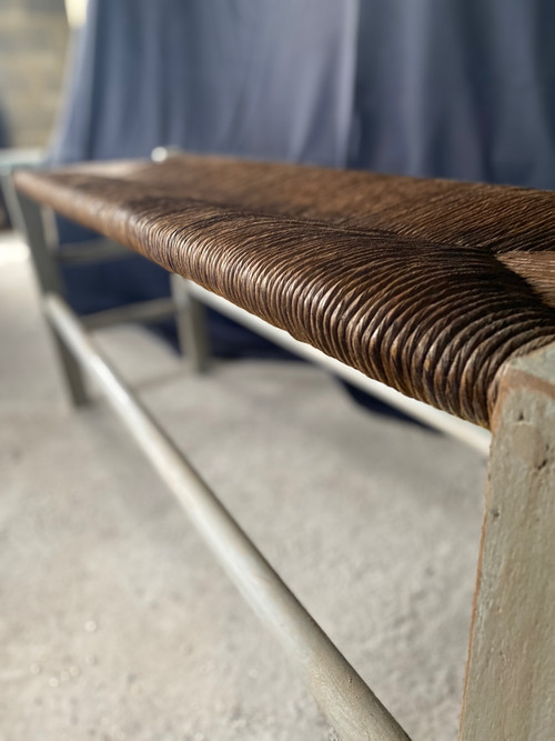 Banc ( de cheminée) datant du 18e siècle assise paillée et boiseries patinée 