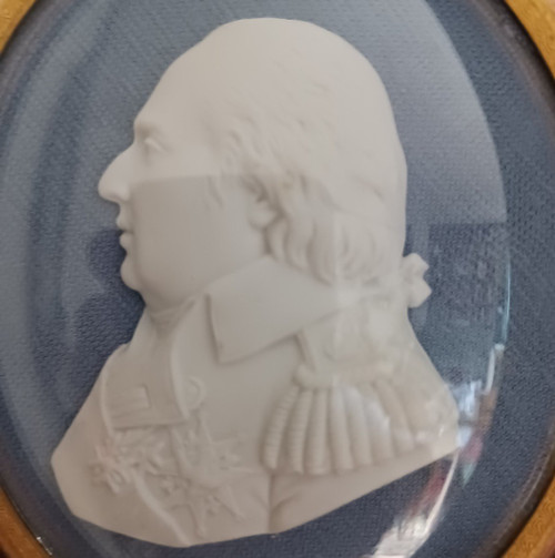 Königliche Manufaktur von Sèvres – Keksporträt von Ludwig XVIII. – Restaurierungszeit