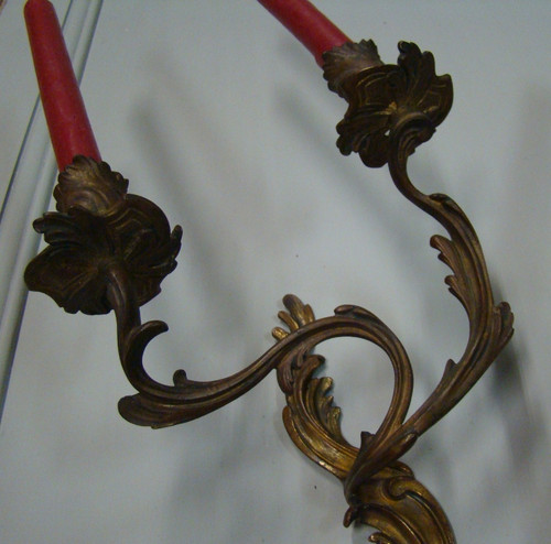 Paire d'Appliques En Bronze Doré De Style Louis XV