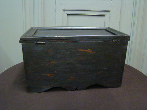 Coffret En Bois Art Populaire. 19th century