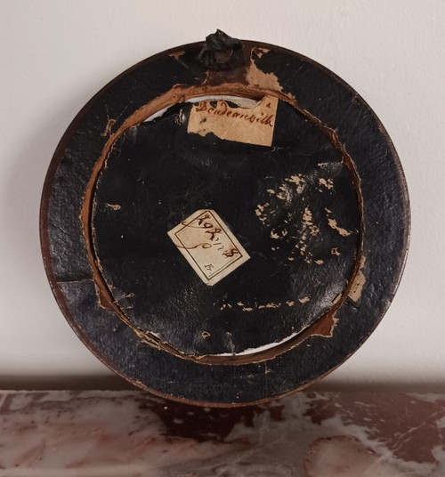 Manifattura di Sèvres per il duca di Doudeauville - Medaglione in biscuit del re Luigi XVI