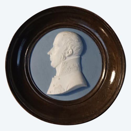 Manufacture de Sèvres per il Duca di Doudeauville - medaglione in biscuit del Barone von Humboldt