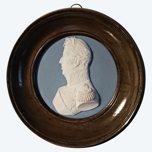 Manufacture De Sèvres Pour Le Duc De Doudeauville - médaillon en biscuit du roi Charles X