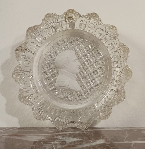 Baccarat - crystal-ceramic with the profile of Napoleon in general - Brouwet collection - Empire, circa 1810
