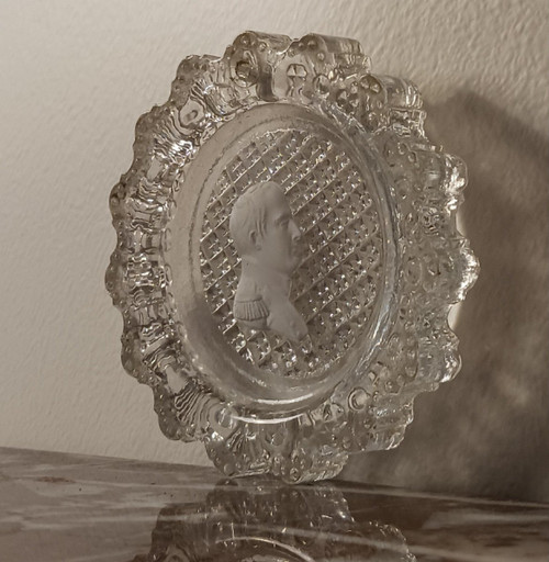 Baccarat - crystal-ceramic with the profile of Napoleon in general - Brouwet collection - Empire, circa 1810