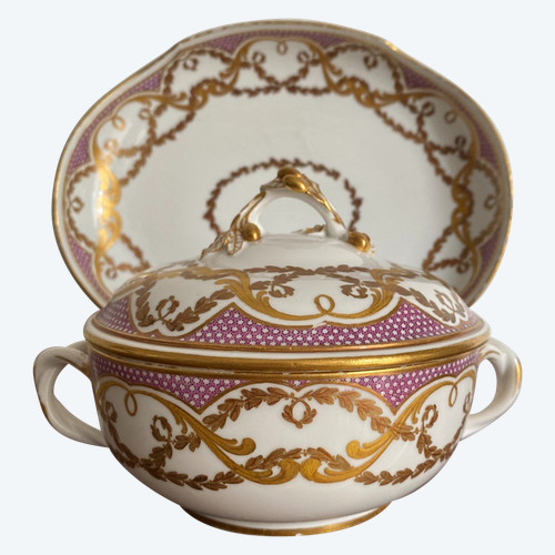 Royal Manufacture of Sèvres - covered bowl and its hard porcelain tray - Taillandier base - 2nd size -