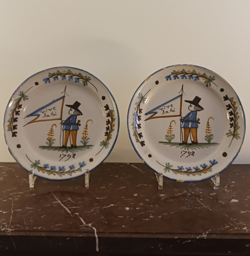 Roanne factory of Sébastien Nicolas - pair of earthenware plates with revolutionary decor - captioned and dated
