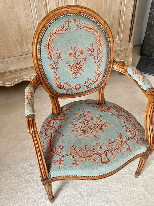 Louis XVI medallion armchair