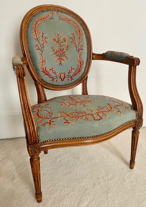 Louis XVI medallion armchair