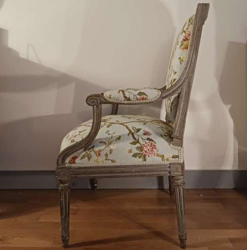 Jean Baptiste Lelarge III - seltener niedriger Sessel in Halbkabriolettform - lackierte Buche