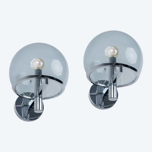 Gaetano Sciolari. Paire d’appliques de forme boule. Années 1970.
