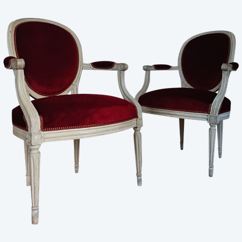 Claude Gorgu, master in 1770 - pair of cabriolet armchairs - restored - velvet jaspé - inventory number